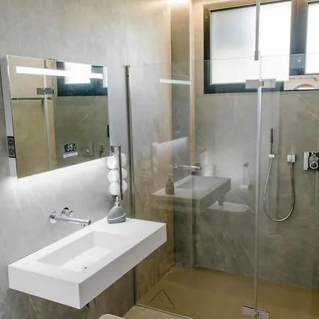Apartment Villaro